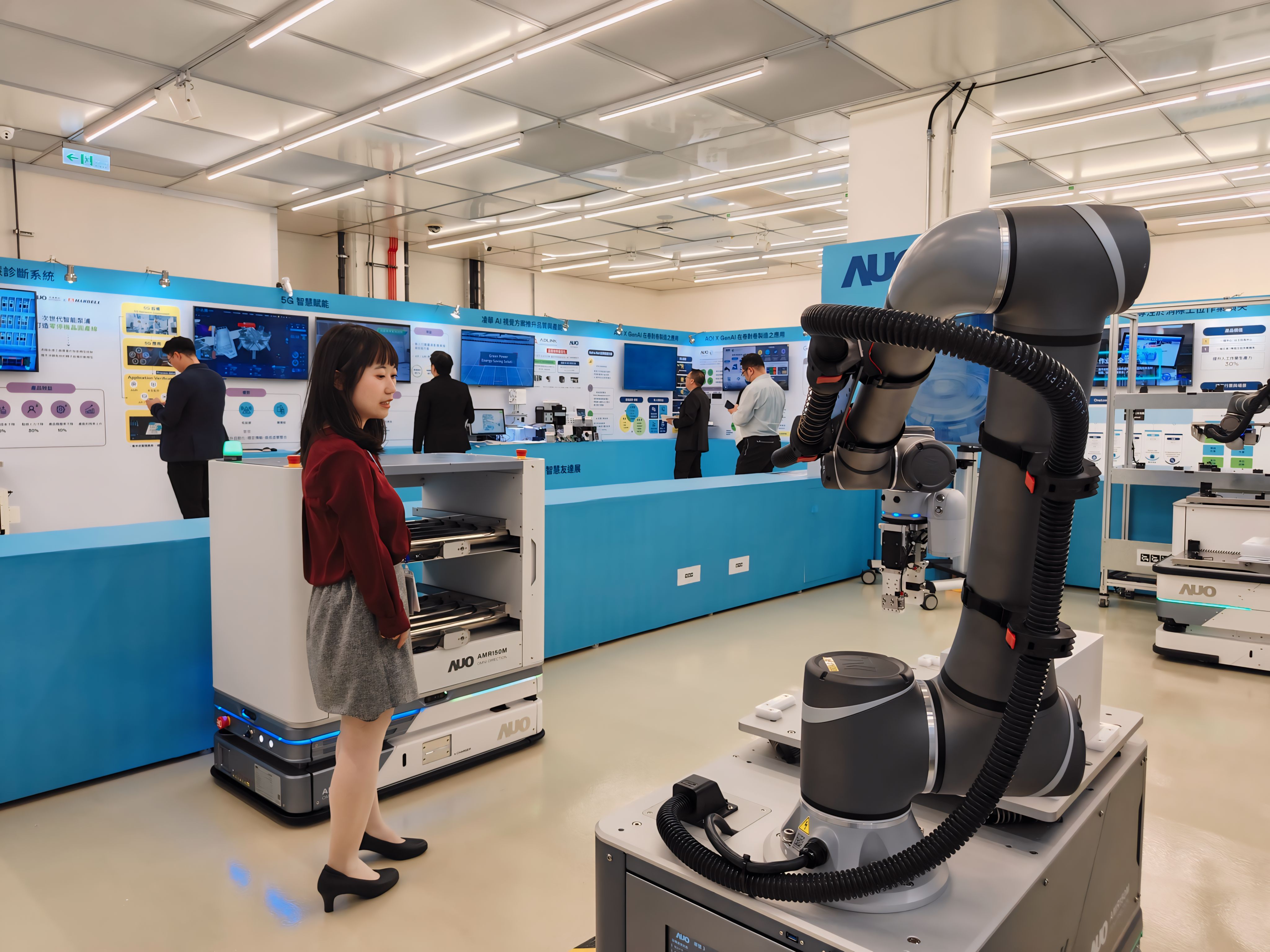 2024智能milan米兰展邀集生态圈伙伴共同参展，从数字应用、净零减碳到能源发展，创造全方位永续商机，携手生态圈伙伴迈向永续未来